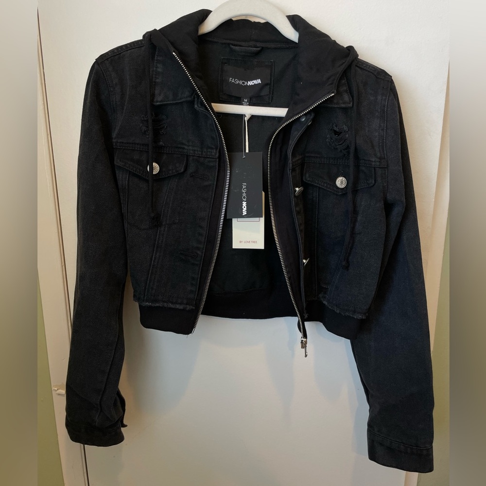 Fashion Nova Cropped Hooded Denim Jacket Medium